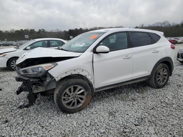 KM8J23A40HU353730 - 2017 HYUNDAI TUCSON SE WHITE photo 1