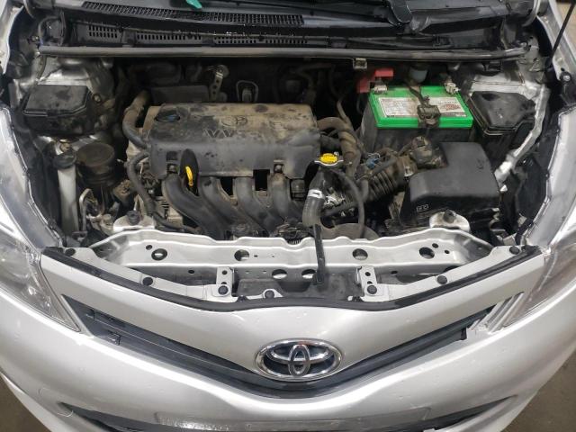 JTDKTUD32ED589726 - 2014 TOYOTA YARIS SILVER photo 11