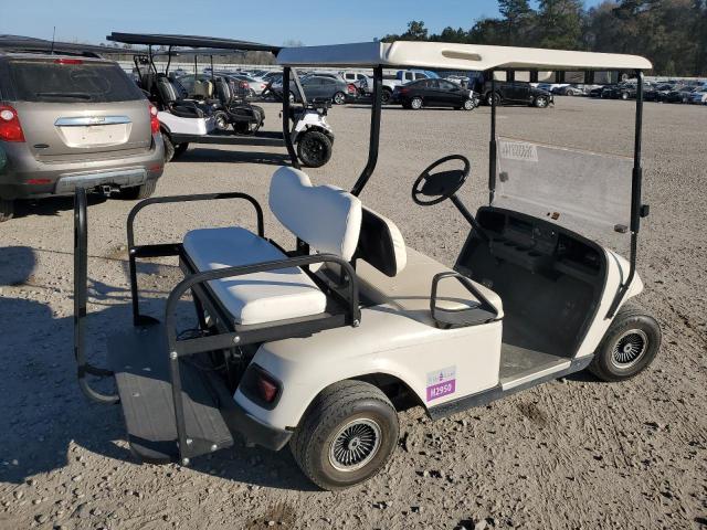 1101878 - 2011 EZGO GOLF CART WHITE photo 4