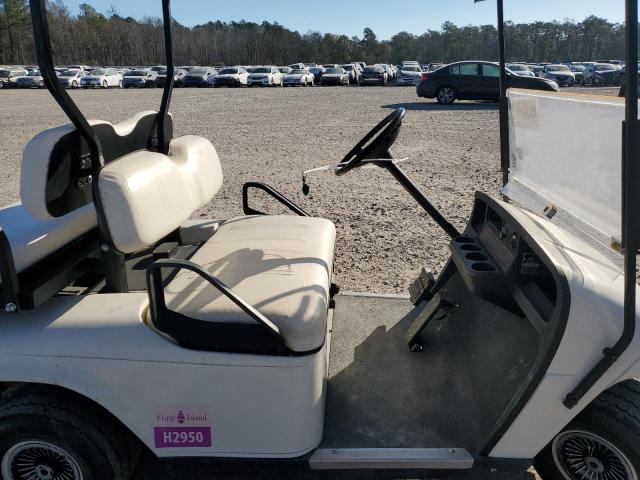 1101878 - 2011 EZGO GOLF CART WHITE photo 5