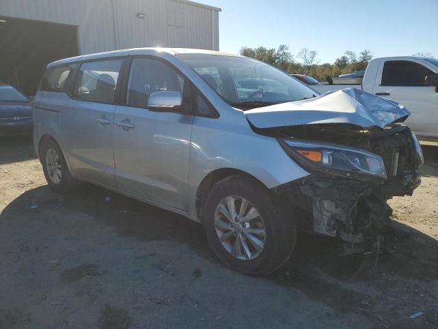 KNDMA5C19G6126610 - 2016 KIA SEDONA L SILVER photo 4