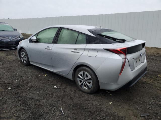 JTDKARFU9G3000415 - 2016 TOYOTA PRIUS SILVER photo 2