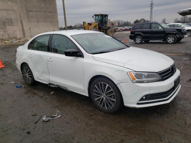 3VWD17AJ5GM219037 - 2016 VOLKSWAGEN JETTA SPORT WHITE photo 4