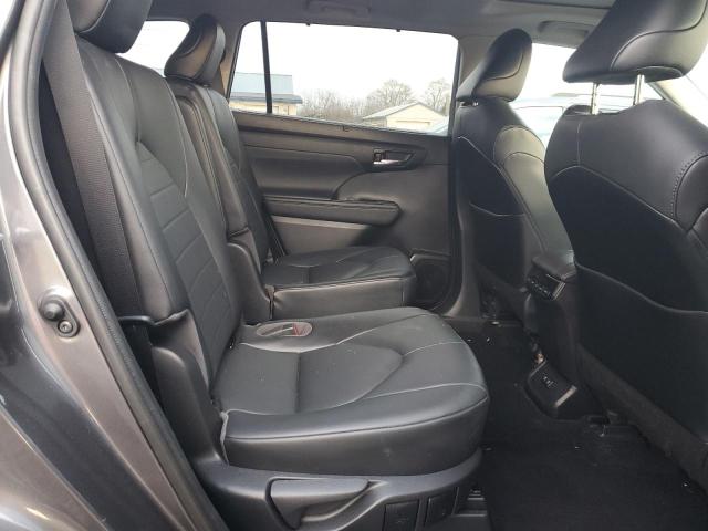 5TDGZRBH4MS072687 - 2021 TOYOTA HIGHLANDER XLE CHARCOAL photo 10