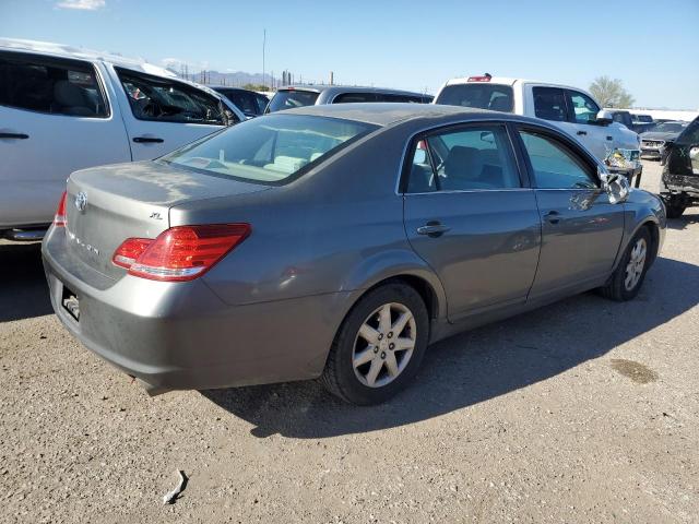 4T1BK36B75U044036 - 2005 TOYOTA AVALON XL GRAY photo 3