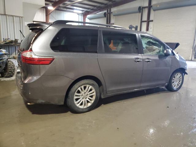 5TDYZ3DC9HS804885 - 2017 TOYOTA SIENNA XLE GRAY photo 3