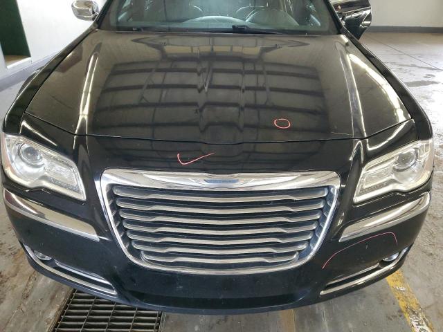 2C3CCAET1DH698928 - 2013 CHRYSLER 300C BLACK photo 11