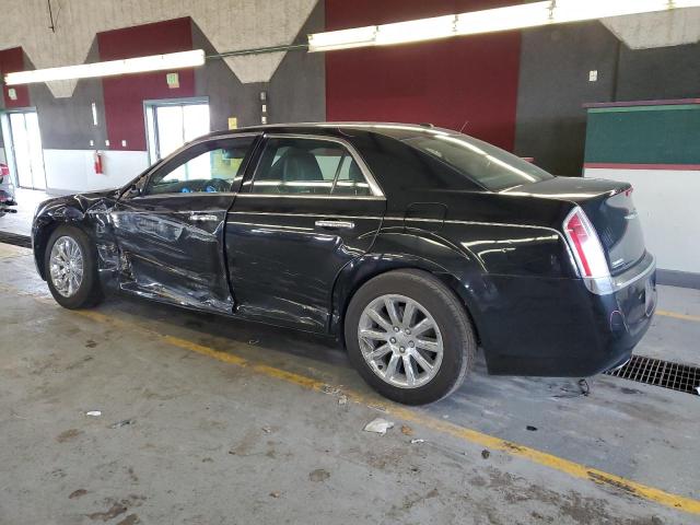 2C3CCAET1DH698928 - 2013 CHRYSLER 300C BLACK photo 2