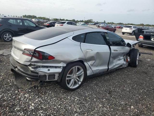 5YJSA1AC2DFP10884 - 2013 TESLA MODEL S ვერცხლისფერი ფოტო 3