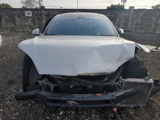 5YJSA1AC2DFP10884 - 2013 TESLA MODEL S ვერცხლისფერი ფოტო 5