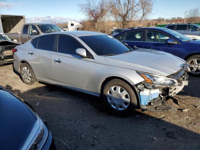 1N4BL4BV0LC164387 - 2020 NISSAN ALTIMA S SILVER photo 4