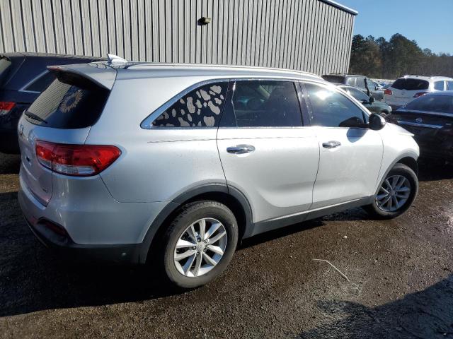 5XYPG4A38GG015229 - 2016 KIA SORENTO LX SILVER photo 3