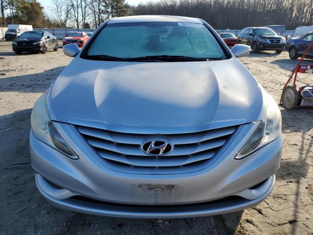 5NPEB4AC7BH142688 - 2011 HYUNDAI SONATA GLS SILVER photo 5