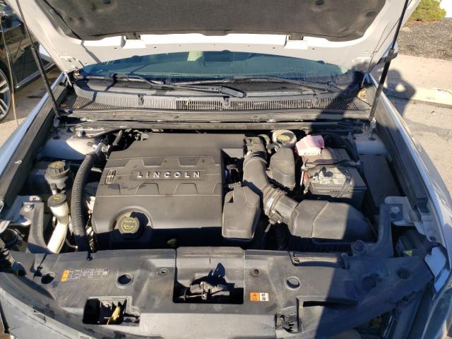 1LNHL9EK7EG605538 - 2014 LINCOLN MKS SILVER photo 11