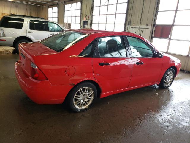 1FAHP34N17W260605 - 2007 FORD FOCUS ZX4 RED photo 3