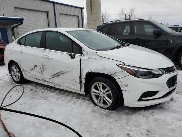 1G1BE5SM1H7170340 - 2017 CHEVROLET CRUZE LT WHITE photo 4