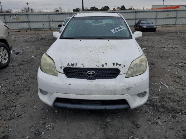 2T1KR32E26C582416 - 2006 TOYOTA COROLLA MA XR WHITE photo 5