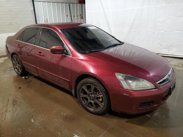 1HGCM56386A067918 - 2006 HONDA ACCORD SE BURGUNDY photo 4