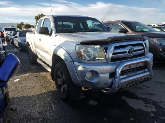 5TETU62N16Z210953 - 2006 TOYOTA TACOMA PRERUNNER ACCESS CAB SILVER photo 4