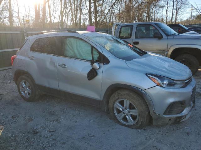 3GNCJLSBXKL240373 - 2019 CHEVROLET TRAX 1LT SILVER photo 4