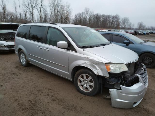 2A4RR5DX5AR340330 - 2010 CHRYSLER TOWN & COU TOURING 银色 照片 4