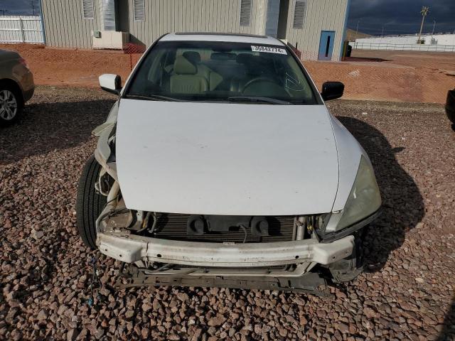 1HGCM66554A053124 - 2004 HONDA ACCORD EX WHITE photo 5