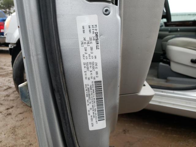 2A8HR54199R649915 - 2009 CHRYSLER TOWN & COU TOURING ვერცხლისფერი ფოტო 13