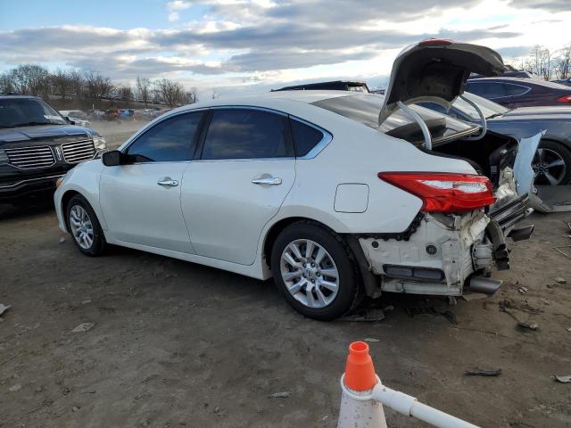 1N4AL3AP1GN371437 - 2016 NISSAN ALTIMA 2.5 WHITE photo 2