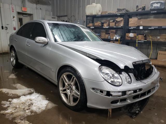 WDBUF83J94X163017 - 2004 MERCEDES-BENZ E 500 4MATIC SILVER photo 4