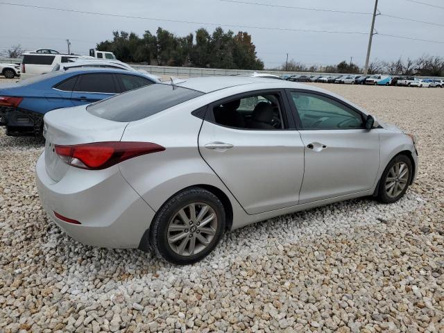 5NPDH4AE8FH642277 - 2015 HYUNDAI ELANTRA SE SILVER photo 3