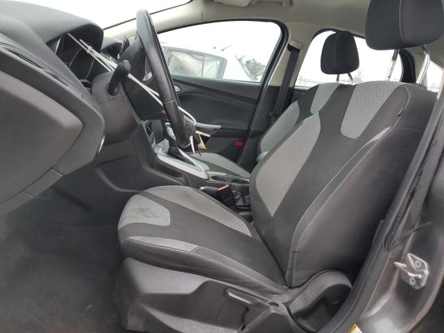 1FAHP3F29CL306731 - 2012 FORD FOCUS SE GRAY photo 7