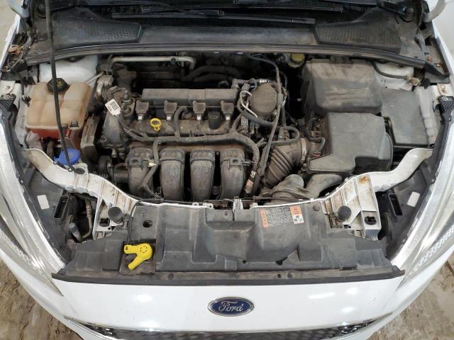 1FADP3F27GL293594 - 2016 FORD FOCUS SE WHITE photo 11