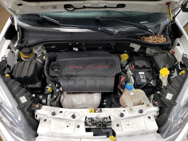 ZFBERFBT0G6B18908 - 2016 RAM PROMASTER SLT Білий фото 12