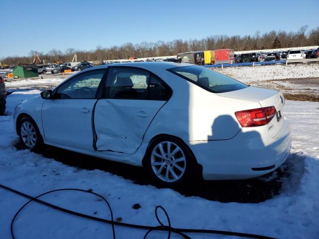 3VWD17AJ7FM299228 - 2015 VOLKSWAGEN JETTA SE WHITE photo 2