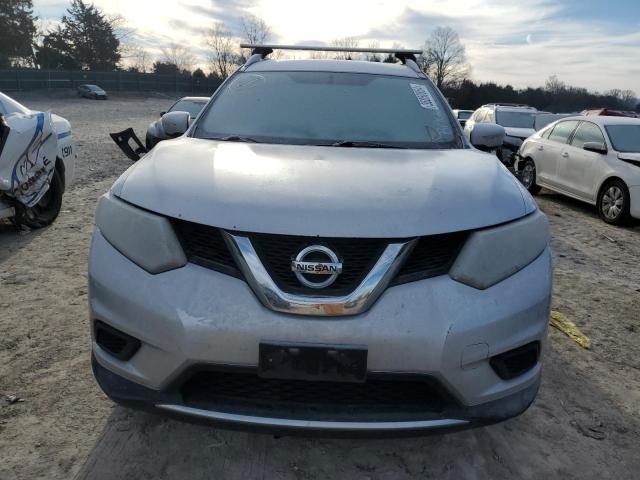 KNMAT2MV7FP558084 - 2015 NISSAN ROGUE S SILVER photo 5