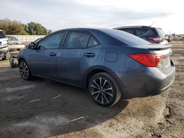 5YFBURHE8JP831688 - 2018 TOYOTA COROLLA L GRAY photo 2