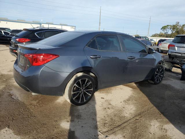 5YFBURHE8JP831688 - 2018 TOYOTA COROLLA L GRAY photo 3