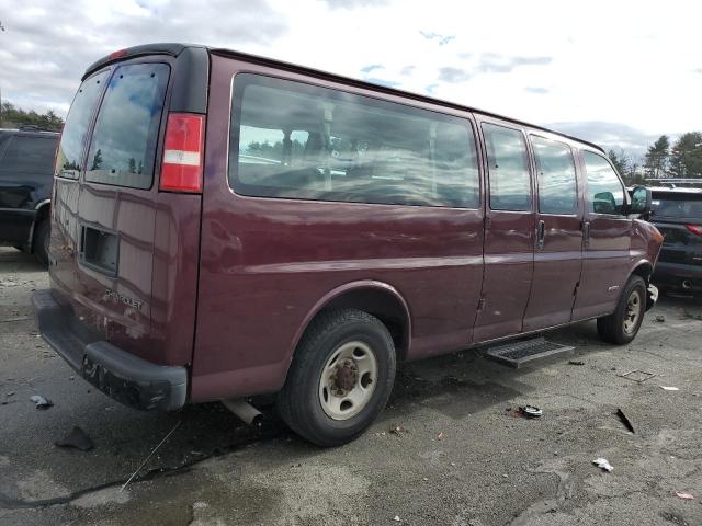 1GAHG39U731136901 - 2003 CHEVROLET EXPRESS G3 MAROON photo 3