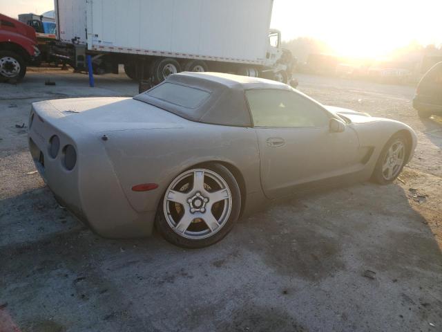 1G1YY32G4W5106219 - 1998 CHEVROLET CORVETTE SILVER photo 3