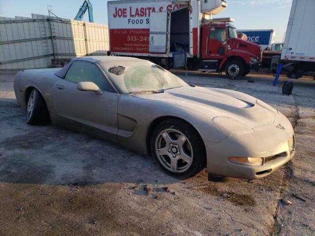 1G1YY32G4W5106219 - 1998 CHEVROLET CORVETTE SILVER photo 4