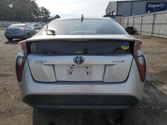 JTDKBRFU3G3014212 - 2016 TOYOTA PRIUS SILVER photo 6