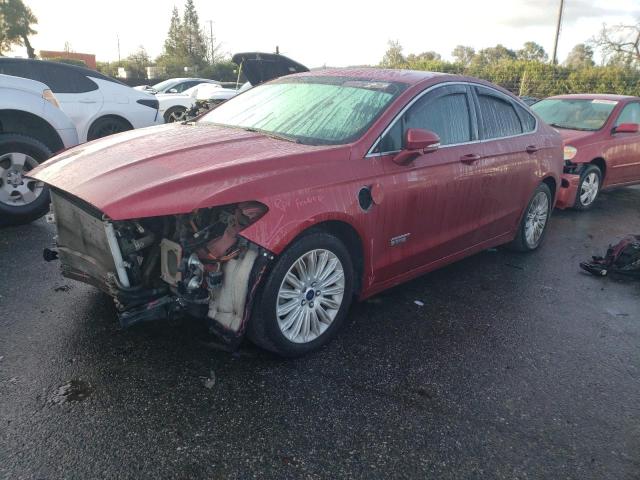 3FA6P0PU1GR304632 - 2016 FORD FUSION SE PHEV RED photo 1