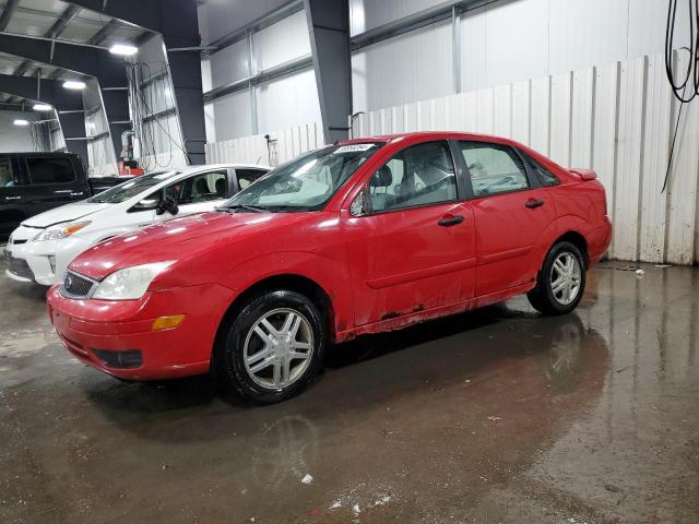 1FAFP34N15W300153 - 2005 FORD FOCUS ZX4 RED photo 1