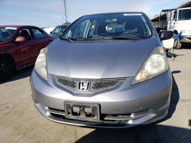 JHMGE8G26AS012678 - 2010 HONDA FIT GRAY photo 5