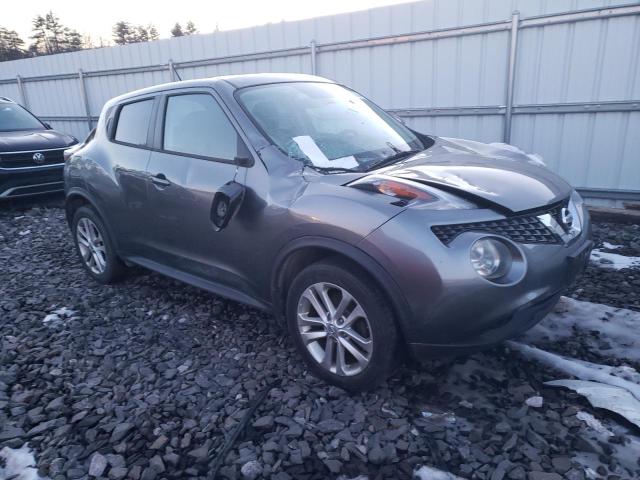 JN8AF5MV1FT555038 - 2015 NISSAN JUKE S GRAY photo 4