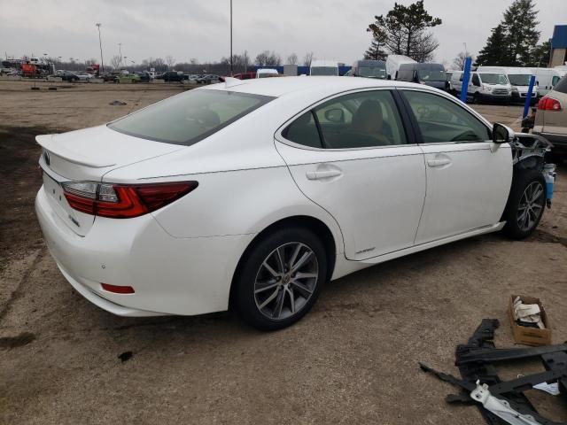 JTHBW1GGXH2153323 - 2017 LEXUS ES 300H WHITE photo 3