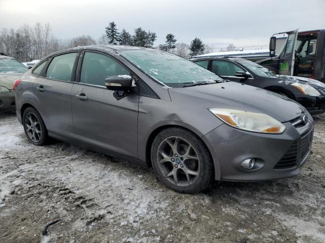 1FADP3F27EL201462 - 2014 FORD FOCUS SE GRAY photo 4