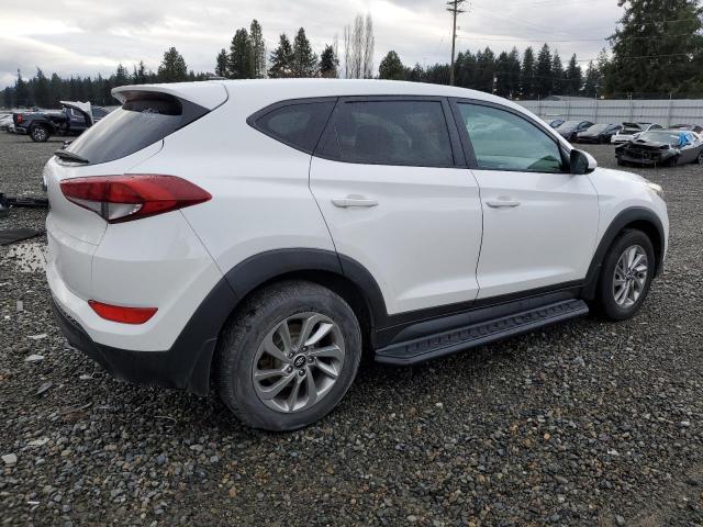 KM8J23A40GU216267 - 2016 HYUNDAI TUCSON SE WHITE photo 3