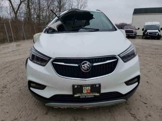 KL4CJCSB5HB027375 - 2017 BUICK ENCORE ESSENCE WHITE photo 5