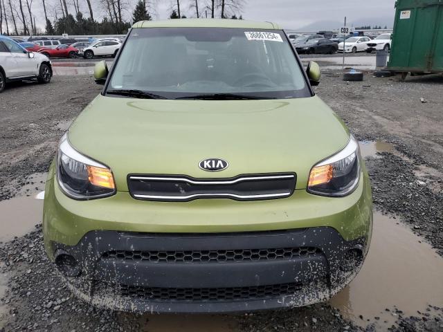 KNDJN2A2XK7917085 - 2019 KIA SOUL GREEN photo 5